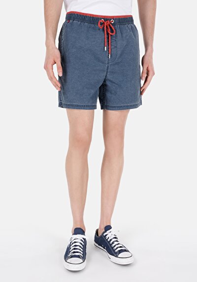 صورة من شورت سباحة رجالي أزرق سليم