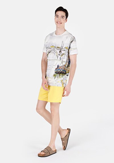 صورة من شورت سباحة ساري رجالي سليم