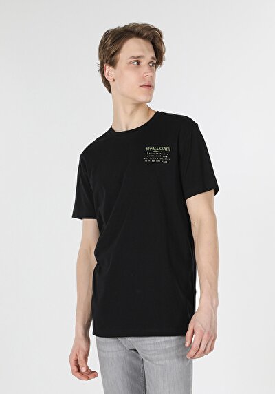 اعرض التفاصيل لـ أسود للرجال تي شيرت بأكمام قصيرة