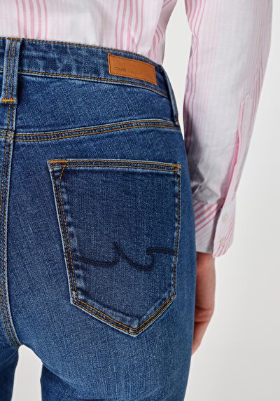 اعرض التفاصيل لـ سوبر سليم   الخصر سوبر سليم الساق نسائي نيلي جينز