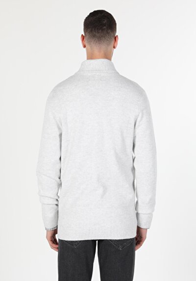 اعرض التفاصيل لـ سليم فيت كارديجان أبيض للرجال