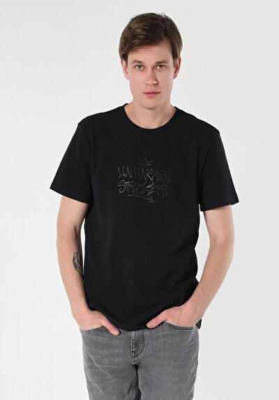 اعرض التفاصيل لـ أسود للرجال تي شيرت بأكمام قصيرة