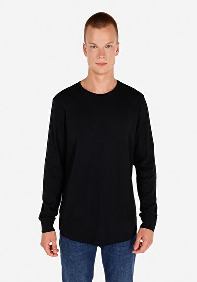 صورة من   رقبة مستديرة مستقيم رجالي أسود كم طويل تي شيرت