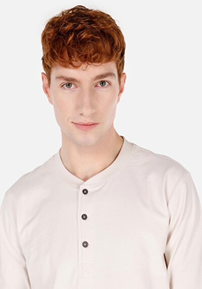 اعرض التفاصيل لـ ضيق  زر طوق مستقيم للرجال أبيض كم طويل تي شيرت