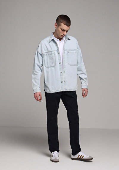 صورة من مستقيم خصر منخفض مستقيم ساق مستقيمة رجالي أزرق داكن