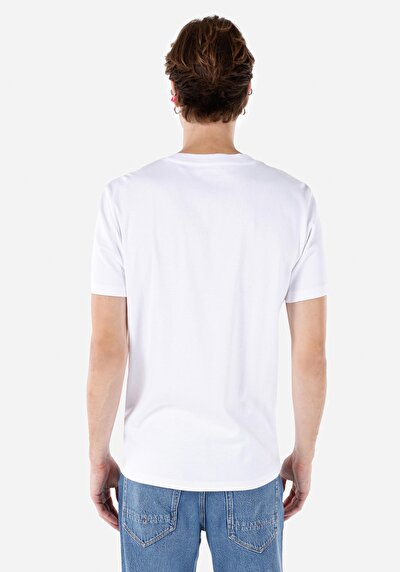 صورة من رقبة مستديرة مستقيم تي شيرت أبيض بأكمام قصيرة للرجال