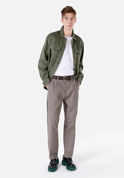 صورة من  الخصر المتوسط ساق مستقيمة بنطلون رجالي أزرق غامق