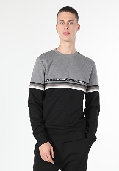 اعرض التفاصيل لـ أسود للرجال بلوز