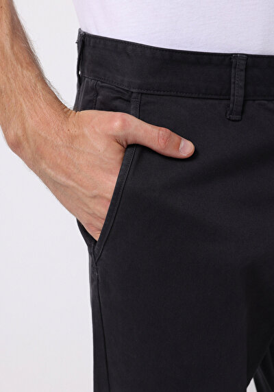 اعرض التفاصيل لـ رمادي للرجال بناطيل