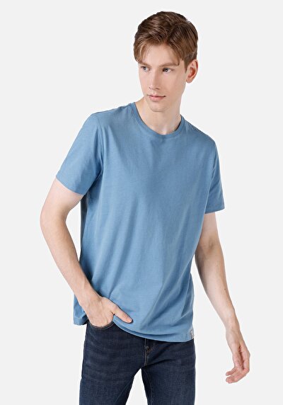 صورة من   رقبة مستديرة مستقيم رجالي أزرق كم قصير تي شيرت
