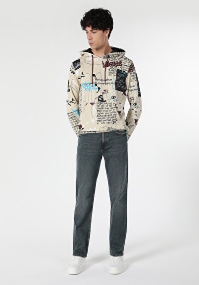 صورة من أخضر للرجال بناطيل