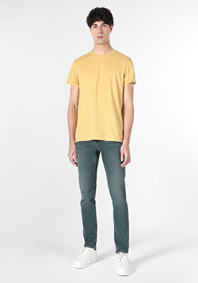 صورة من رقبة مستديرة مستقيم رجالي ساري كم قصير تي شيرت