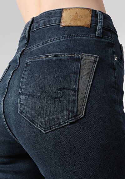 اعرض التفاصيل لـ نحيف   الخصر مستقيم الساق نسائية نيلي جينز