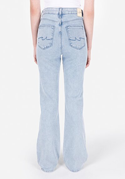 اعرض التفاصيل لـ   جينز نيلي نسائي