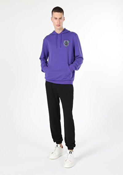 صورة من أرجواني للرجال بلوز