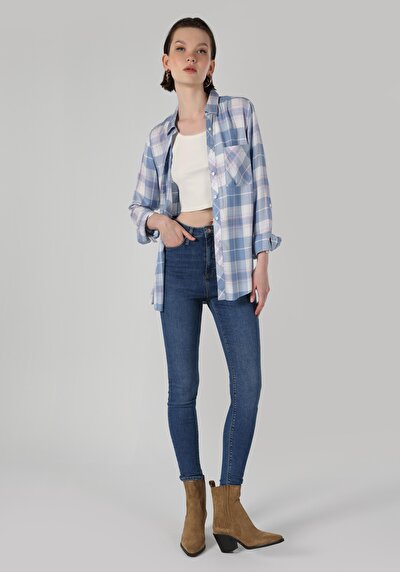 صورة من أزرق للنساء بناطيل