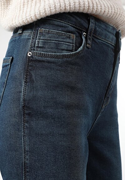 اعرض التفاصيل لـ أزرق للنساء بناطيل