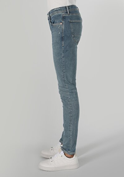 اعرض التفاصيل لـ أزرق للرجال بناطيل