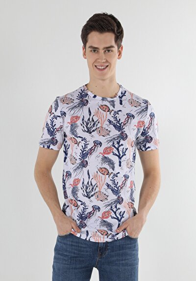 صورة من أبيض للرجال تي شيرت بأكمام قصيرة