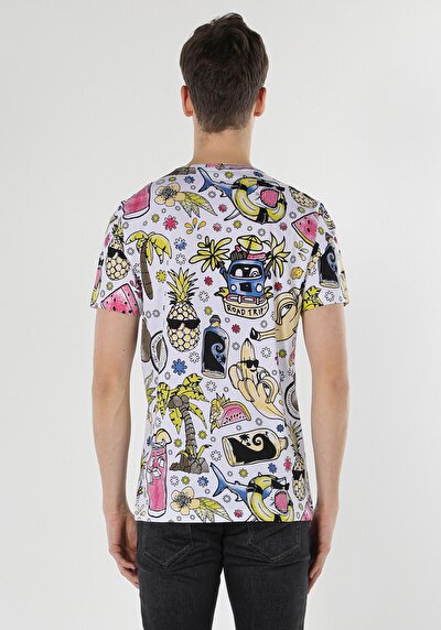 صورة من رقبة مستديرة مطبوعة رجالي متعدد الألوان كم قصير تي شيرت