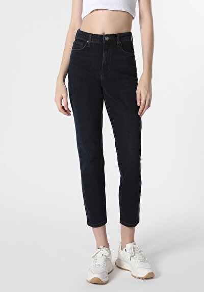 صورة من نحيف الخصر نحيف الساق الجينز النسائي