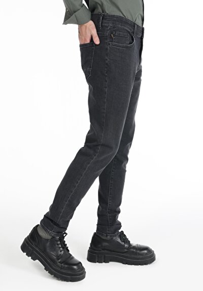 صورة من نحيف خصر منخفض ضيق الساق جينز رجالي