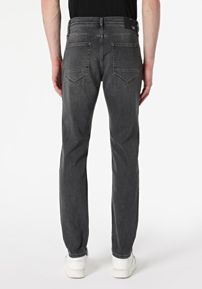 اعرض التفاصيل لـ مستقيم  خصر منخفض مستقيم الساق الجينز النيلي للرجال