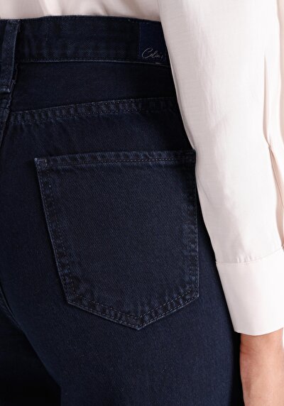 اعرض التفاصيل لـ دينيم للنساء بناطيل