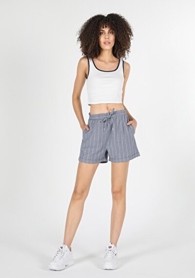 اعرض التفاصيل لـ أزرق للنساء شورت