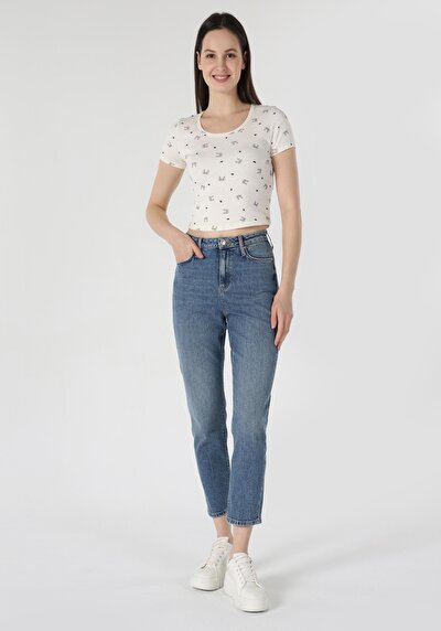 صورة من أزرق للنساء بناطيل