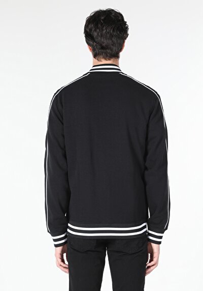 صورة من أسود للرجال جاكيت سترة