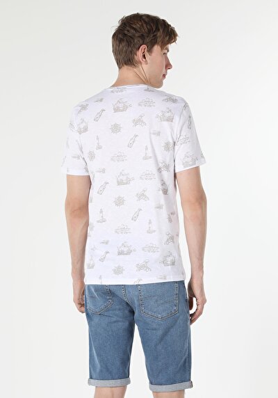 اعرض التفاصيل لـ أبيض للرجال تي شيرت بأكمام قصيرة