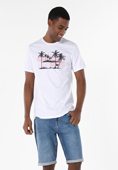 اعرض التفاصيل لـ أبيض للرجال تي شيرت بأكمام قصيرة