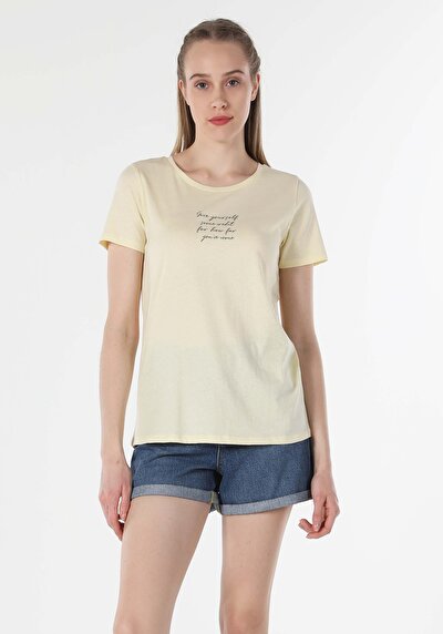 اعرض التفاصيل لـ   رقبة مستديرة مطبوعة نسائية أصفر كم قصير تي شيرت