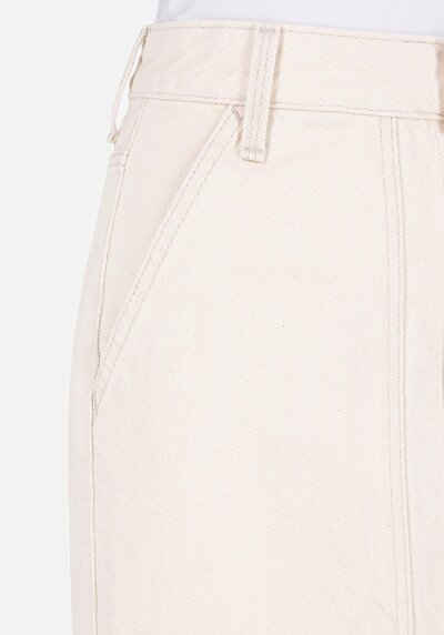 اعرض التفاصيل لـ تنورة زرقاء نسائية ضيقة