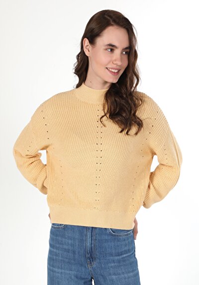 اعرض التفاصيل لـ أصفر للنساء 