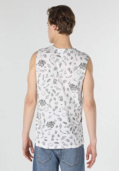 صورة من أبيض للرجال رياضي