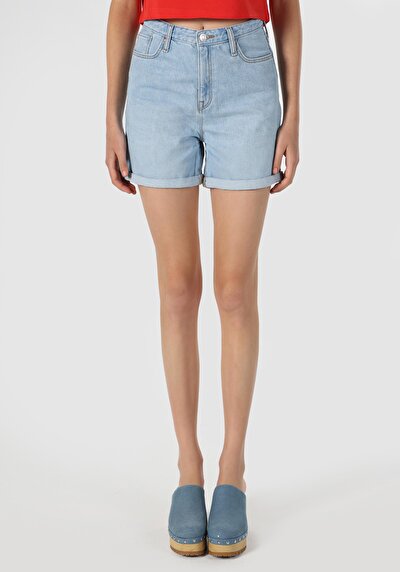 صورة من مام فيت خصر عالي نسائي شورت جان أسود