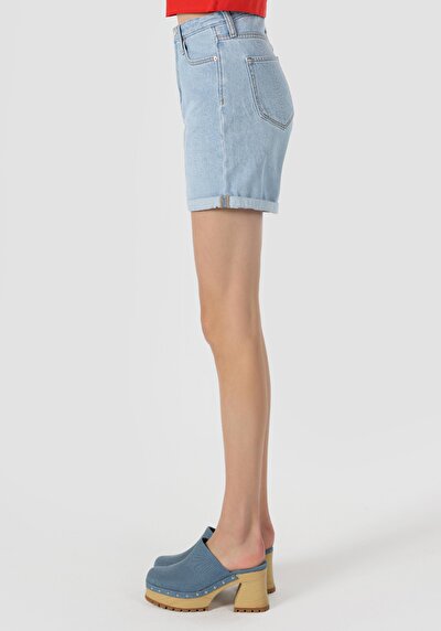 اعرض التفاصيل لـ مام فيت خصر عالي نسائي شورت جان أسود