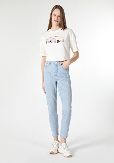 صورة من أزرق للنساء بناطيل