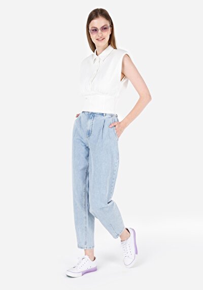 صورة من جينز نيلي نسائي Barrel Fit