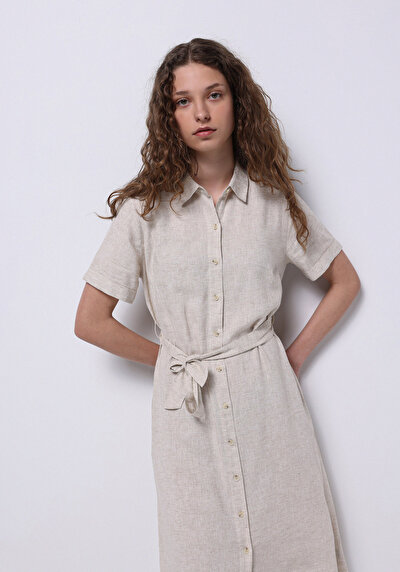 صورة من فستان نسائي بيج عادي