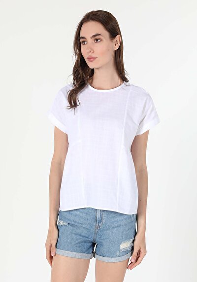 اعرض التفاصيل لـ أبيض للنساء قميص  كم قصير