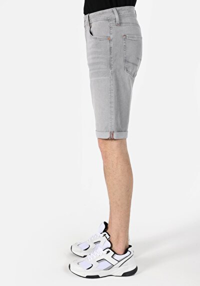 اعرض التفاصيل لـ مستقيم  خصر منخفض رجالي شورت جينز رمادي