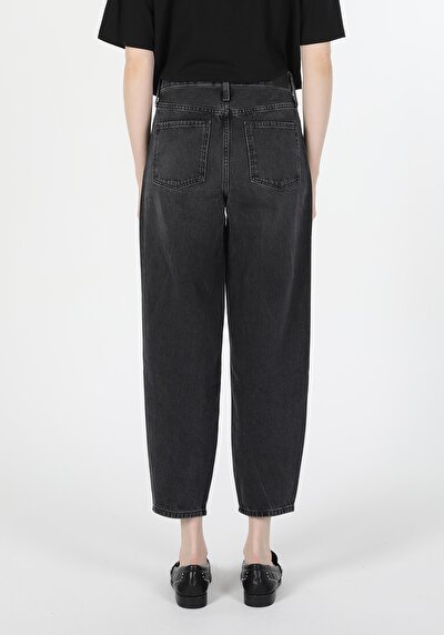 اعرض التفاصيل لـ دينيم للنساء بناطيل