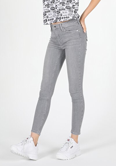 صورة من سوبر سليم الخصر ضيق الساق الجينز النيلي للنساء