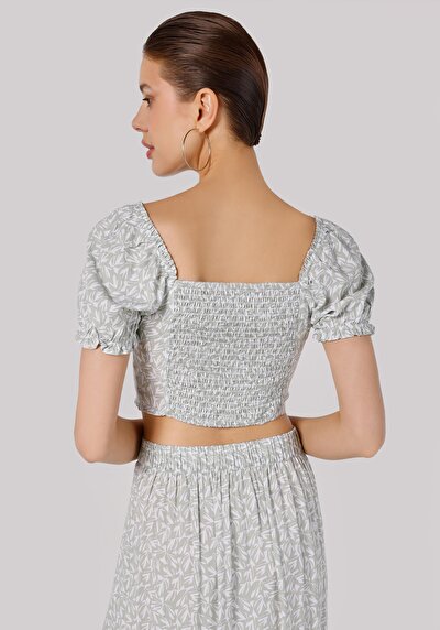 صورة من نحيف قصة على شكل V رقبة أزهار نسائي أخضر كم قصير قميص