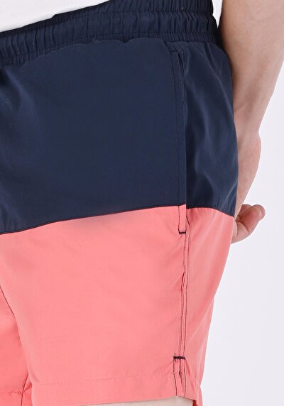 صورة من شورت سباحة أحمر رجالي Slim Fit مستقيم