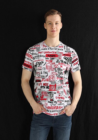 صورة من متعدد الألوان للرجال تي شيرت بأكمام قصيرة