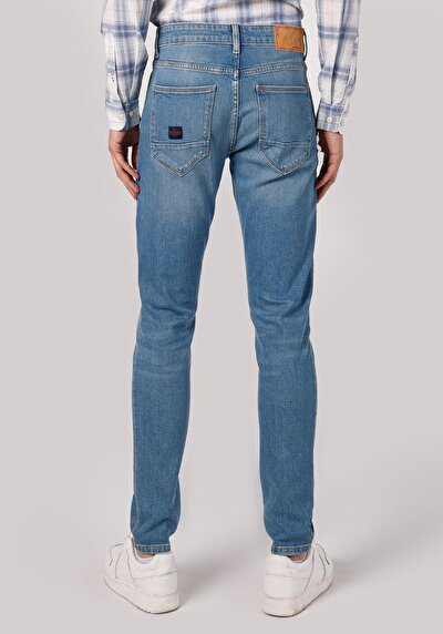 صورة من نحيف خصر منخفض ضيق الساق جينز رجالي